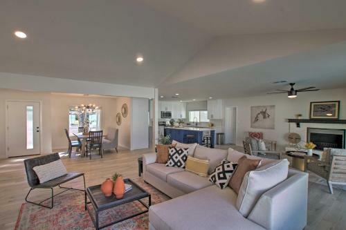 Spacious And Modern Home Less Than 6 Mi To Lookout Mountain!