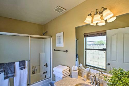 Chic Home With Patio 12mi To Downtown Phoenix!