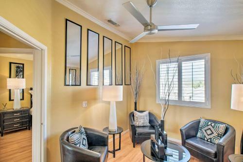 Luxury Glendale Getaway With Hot Tub And Patio!