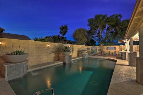 Spacious Glendale Home With Pool, Covered Patio