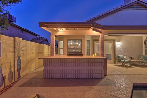 Spacious Glendale Home With Pool, Covered Patio