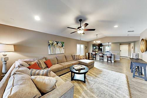 17347 N 20th Home Home