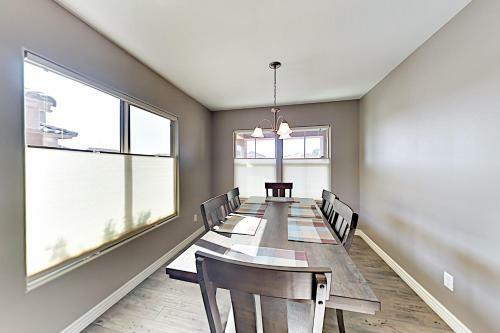 17347 N 20th Home Home