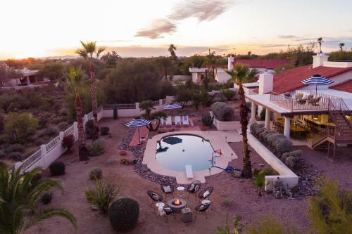 Sonoran By Avantstay - Desert Getaway W/ Pool, Rooftop Deck & Views