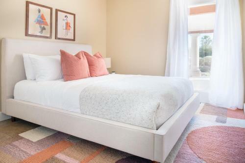 Sonoran By Avantstay - Desert Getaway W/ Pool, Rooftop Deck & Views