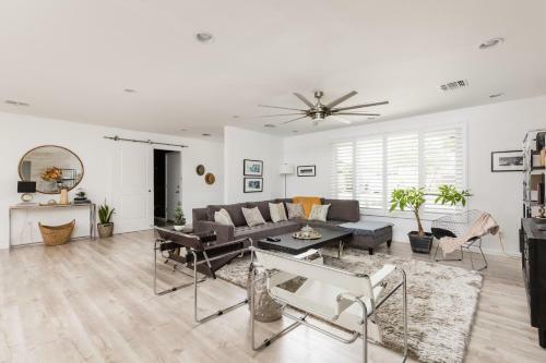 Scottsdale - 8738 E Rose Lane