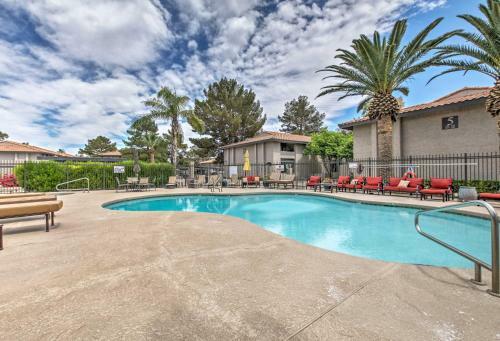 Remodeled Tempe Apt With Shared Pool About 4 Miles To Asu