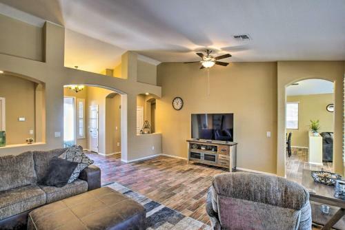 Surprise Home With Furnished Deck, 3 Mi To Golf