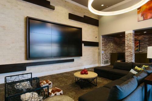 Apartamento Stunning 3 Br/2 Ba With Pool And Gym By Howard