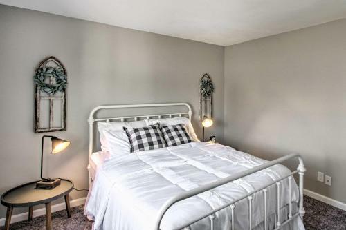 Bright Townhome With Terrace Walk To Sloan Park