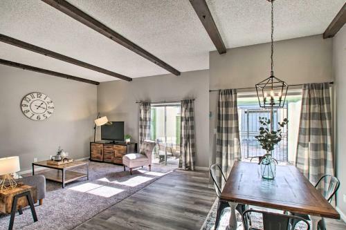 Bright Townhome With Terrace Walk To Sloan Park
