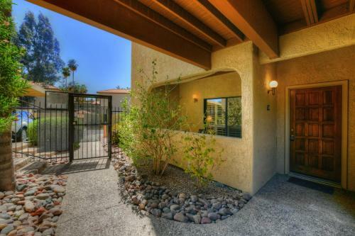 Foothills Getaway