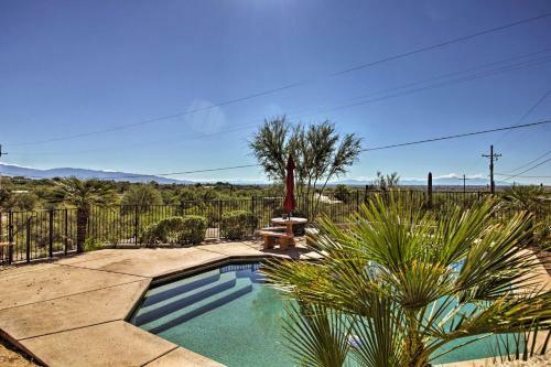 Updated Tucson Home With Panoramic Mtn Views And Pool!