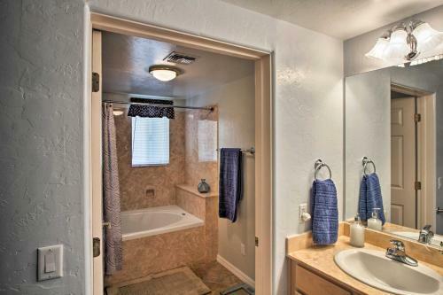 Updated Tucson Home With Panoramic Mtn Views And Pool!