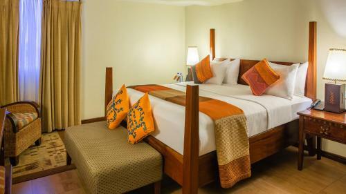 African Regent Hotel