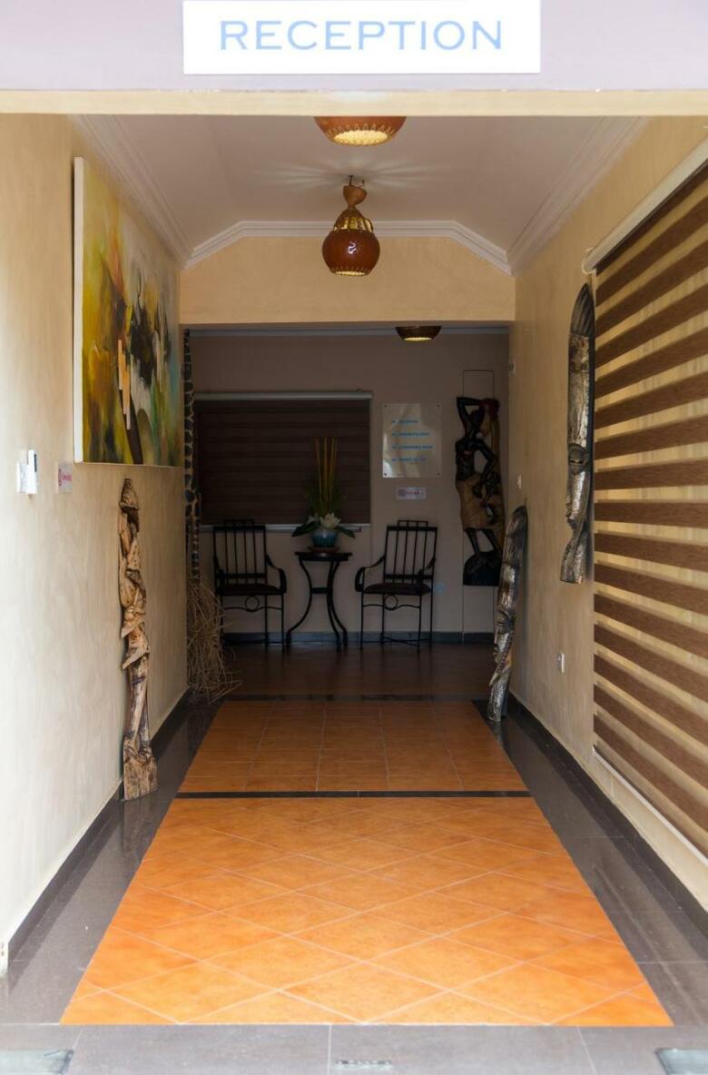Midindi Hotel