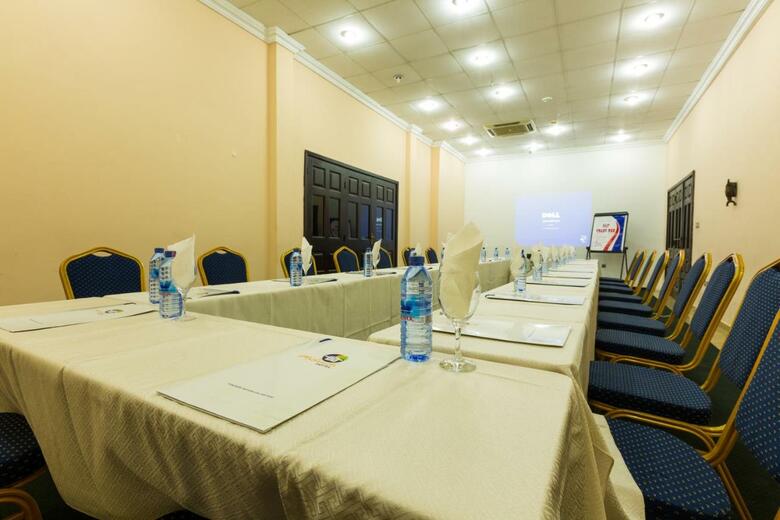 Midindi Hotel
