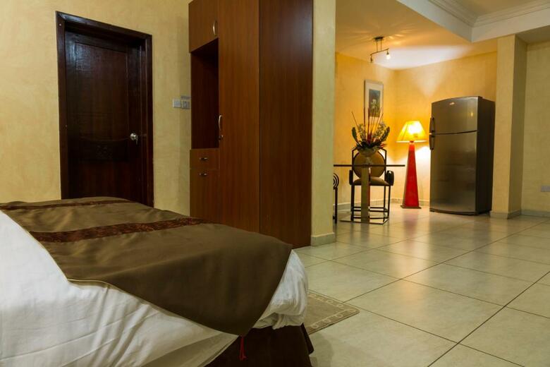 Midindi Hotel