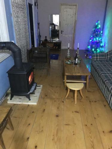 Hostal Sana Guest House