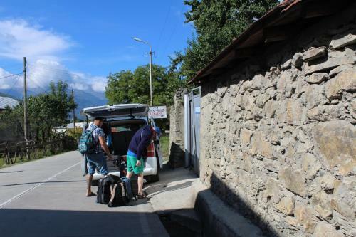 Hostal Guesthouse Lenjeri