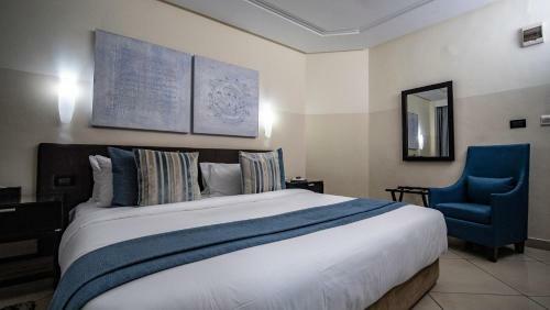 Oak Plaza Hotels East Airport