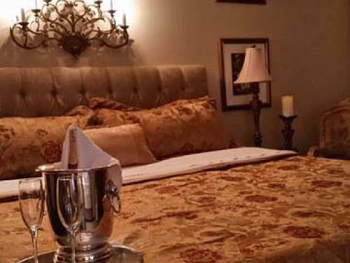 Bed & Breakfast Tradewinds Lodging