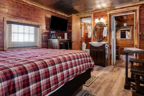 Hotel Log Cabin Inn