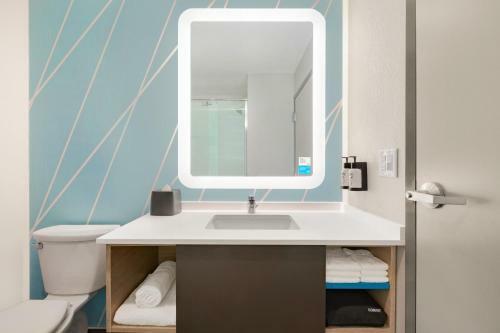 Avid Hotels - Bentonville - Rogers, An Ihg Hotel