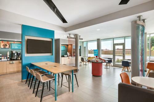 Avid Hotels - Bentonville - Rogers, An Ihg Hotel
