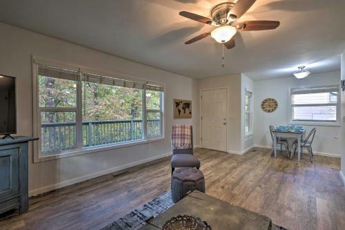 Serene Hideaway With Deck About 2 Miles To Trails!