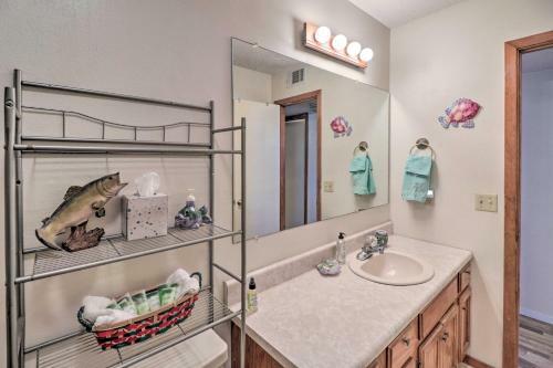Charming Heber Springs Home Near Greers Ferry Lake