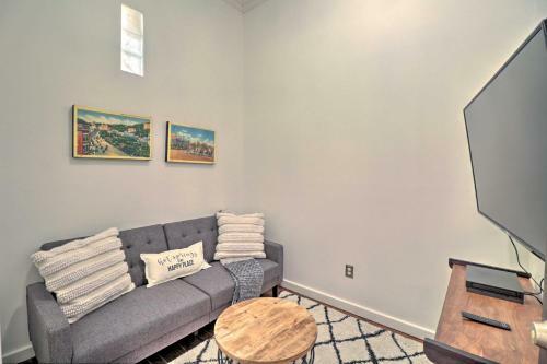 Apartamento Spacious Downtown Condo - 1 Block To Bathhouse Row