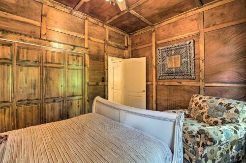 Upscale Hot Springs Escape Less Than 1 Mi To Downtown