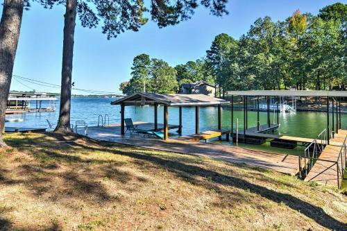 Lake Cabin With Dock In Hot Springs National Park!