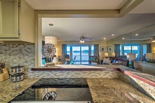 Apartamento Lake Hamilton Condo With Balcony And Amenities!