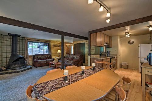 Cabin With Bbq Deck, Near Big Trees State Park!