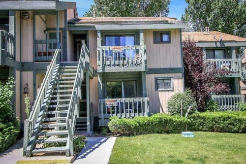 Boulder Creek-1412 By Big Bear Vacations