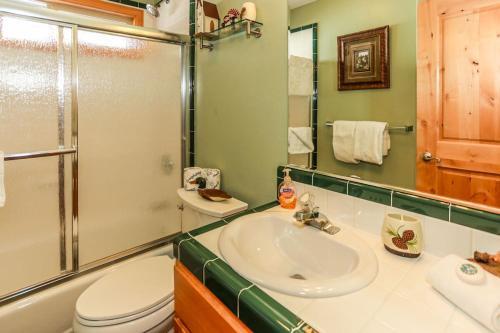 Moonridge Mountain Retreat-1876 By Big Bear Vacations