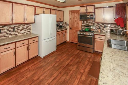 Starview Escape-1782 By Big Bear Vacations