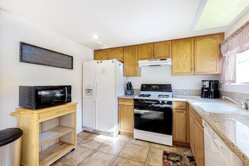 Skyfox Cabin