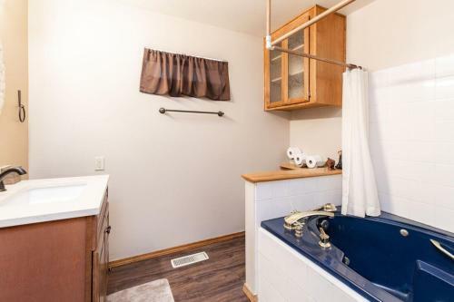 Alpine Trail - 1941 By Big Bear Vacations