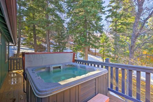 Hillside Hideaway With Hot Tub, 2 Mi To Ski Mtn