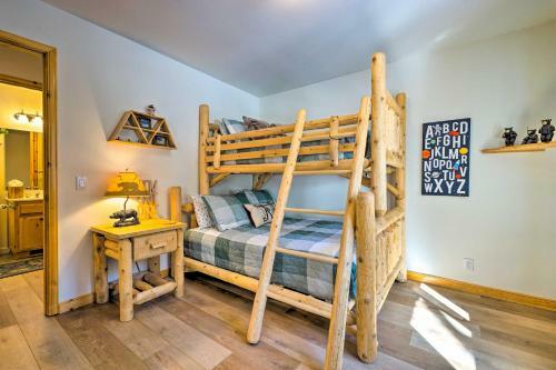 Hillside Hideaway With Hot Tub, 2 Mi To Ski Mtn