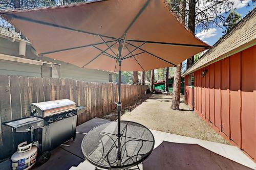 Walk To Resort! Summit Basecamp With Private Hot Tub Home