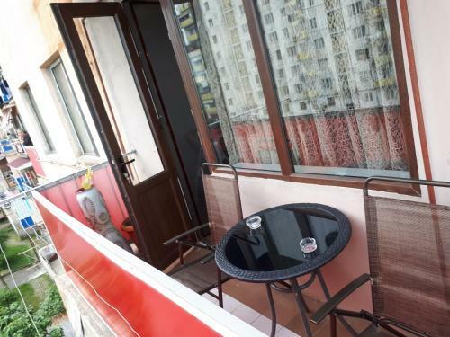 Khimshiashvili 27 Apartment