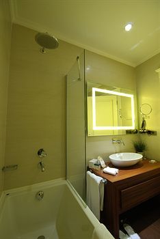 Hotel Batumi World Palace