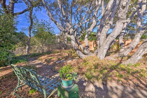 Charming Bungalow With Hill Views, About 1 Mi Dtwn Carmel