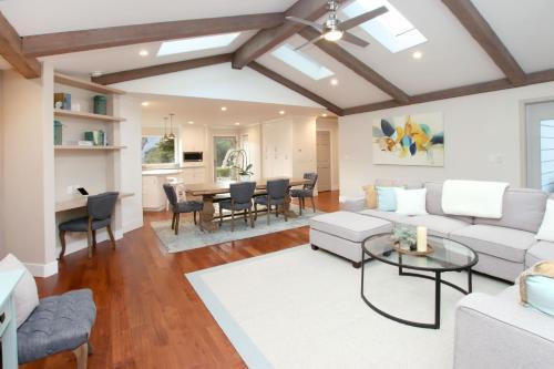 Wine Country Paradise - Private 1-acre Estate Home