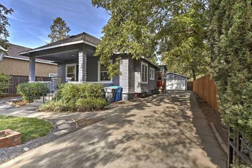 Remodeled Chico Cottage Just 5 Mins To Downtown!