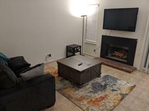 Comfortable And Convenient 2 Bedroom Hideaway